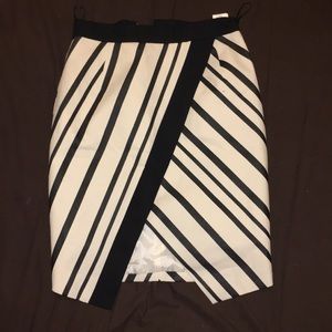 Asymmetrical skirt